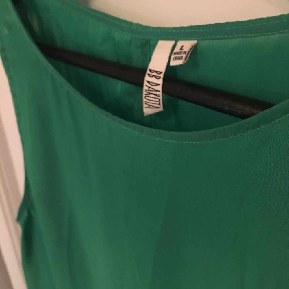 Silk BB Dakota sheath dress in bright green.